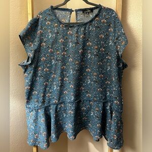 Floral Top | Suzanne Betro | 4X | Fits Like a 2X-3X